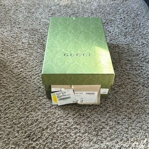 Gucci shoe box